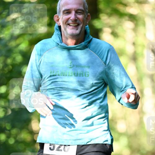 06.10.2024 - Bramfelder Halbmarathon 2024 Dr. Thomas Lammeyer http://msf.ph/oto/7337340 06.10.2024 10:20:58 Laufen  meine-sportfotos.de