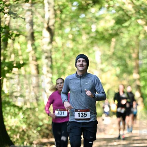 06.10.2024 - Bramfelder Halbmarathon 2024 Dr. Thomas Lammeyer http://msf.ph/oto/7337346 06.10.2024 10:21:00 Laufen 431, 135 meine-sportfotos.de