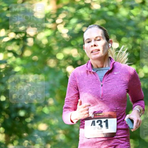 06.10.2024 - Bramfelder Halbmarathon 2024 Dr. Thomas Lammeyer http://msf.ph/oto/7337371 06.10.2024 10:21:04 Laufen 33, 131 meine-sportfotos.de