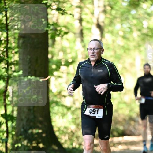 06.10.2024 - Bramfelder Halbmarathon 2024 Dr. Thomas Lammeyer http://msf.ph/oto/7337382 06.10.2024 10:21:07 Laufen 491, 109 meine-sportfotos.de