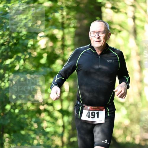 06.10.2024 - Bramfelder Halbmarathon 2024 Dr. Thomas Lammeyer http://msf.ph/oto/7337390 06.10.2024 10:21:08 Laufen 33, 491, 109 meine-sportfotos.de
