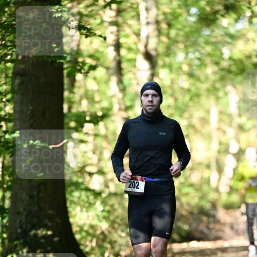 06.10.2024 - Bramfelder Halbmarathon 2024 Dr. Thomas Lammeyer http://msf.ph/oto/7337397 06.10.2024 10:21:11 Laufen 202 meine-sportfotos.de