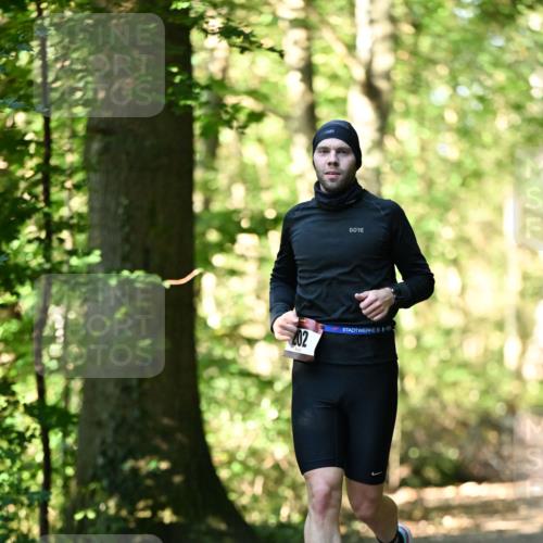 06.10.2024 - Bramfelder Halbmarathon 2024 Dr. Thomas Lammeyer http://msf.ph/oto/7337399 06.10.2024 10:21:11 Laufen 02 meine-sportfotos.de