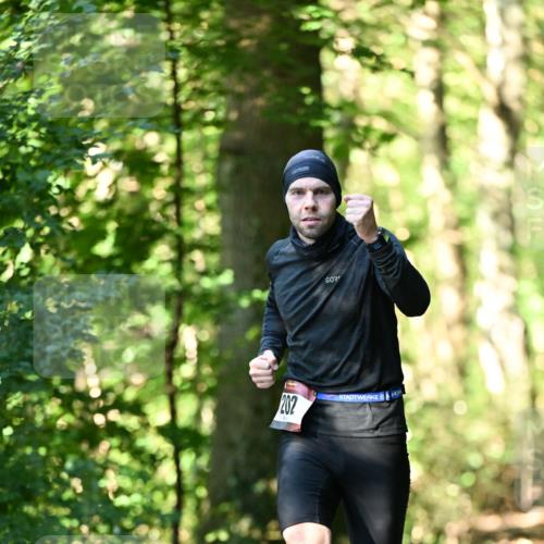 06.10.2024 - Bramfelder Halbmarathon 2024 Dr. Thomas Lammeyer http://msf.ph/oto/7337405 06.10.2024 10:21:12 Laufen 202 meine-sportfotos.de