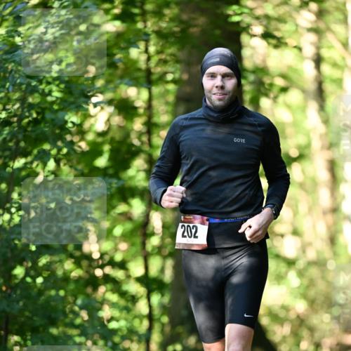 06.10.2024 - Bramfelder Halbmarathon 2024 Dr. Thomas Lammeyer http://msf.ph/oto/7337407 06.10.2024 10:21:12 Laufen 202 meine-sportfotos.de