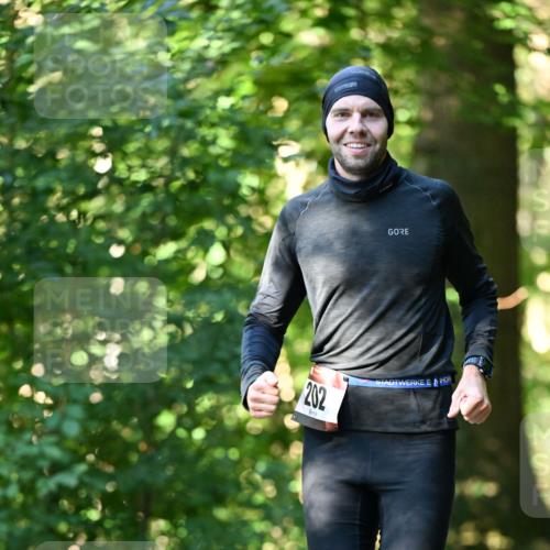 06.10.2024 - Bramfelder Halbmarathon 2024 Dr. Thomas Lammeyer http://msf.ph/oto/7337411 06.10.2024 10:21:12 Laufen 202 meine-sportfotos.de