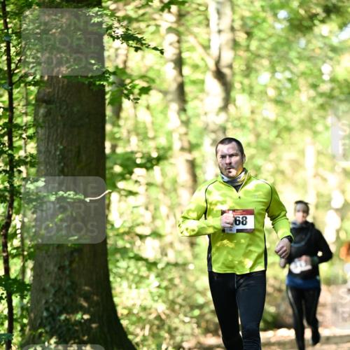 06.10.2024 - Bramfelder Halbmarathon 2024 Dr. Thomas Lammeyer http://msf.ph/oto/7337420 06.10.2024 10:21:16 Laufen 68 meine-sportfotos.de