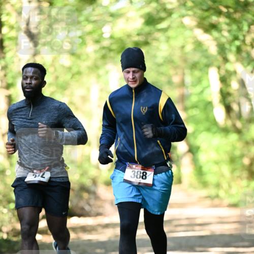 06.10.2024 - Bramfelder Halbmarathon 2024 Dr. Thomas Lammeyer http://msf.ph/oto/7337446 06.10.2024 10:21:22 Laufen 388 meine-sportfotos.de