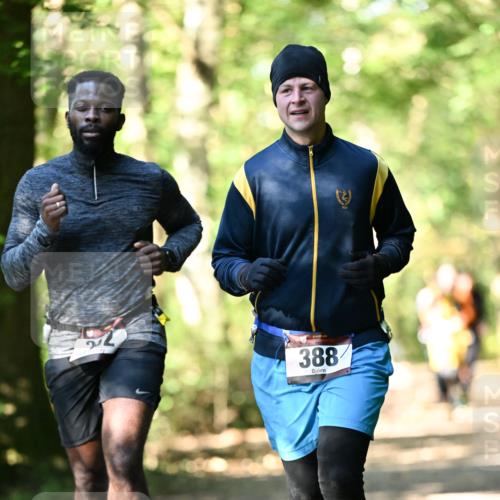 06.10.2024 - Bramfelder Halbmarathon 2024 Dr. Thomas Lammeyer http://msf.ph/oto/7337453 06.10.2024 10:21:23 Laufen 388 meine-sportfotos.de