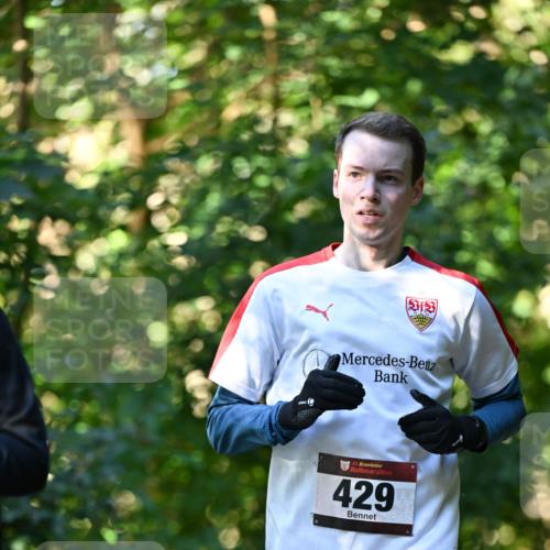06.10.2024 - Bramfelder Halbmarathon 2024 Dr. Thomas Lammeyer http://msf.ph/oto/7337511 06.10.2024 10:21:40 Laufen 33, 429 meine-sportfotos.de