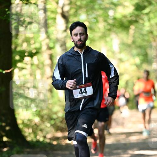 06.10.2024 - Bramfelder Halbmarathon 2024 Dr. Thomas Lammeyer http://msf.ph/oto/7337518 06.10.2024 10:21:57 Laufen 55, 44 meine-sportfotos.de