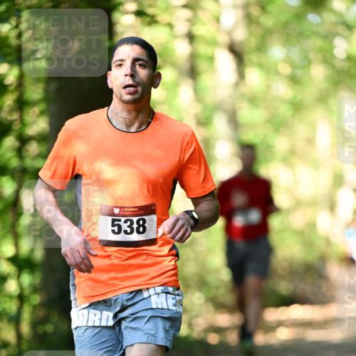 06.10.2024 - Bramfelder Halbmarathon 2024 Dr. Thomas Lammeyer http://msf.ph/oto/7337548 06.10.2024 10:22:02 Laufen 33, 538 meine-sportfotos.de