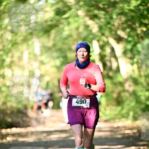 06.10.2024 - Bramfelder Halbmarathon 2024 Dr. Thomas Lammeyer http://msf.ph/oto/7337563 06.10.2024 10:22:07 Laufen 490, 108 meine-sportfotos.de