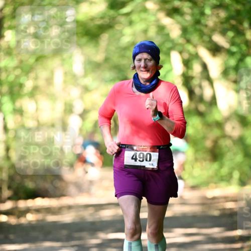 06.10.2024 - Bramfelder Halbmarathon 2024 Dr. Thomas Lammeyer http://msf.ph/oto/7337567 06.10.2024 10:22:08 Laufen 490, 108 meine-sportfotos.de