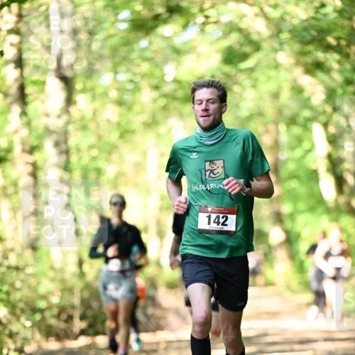 06.10.2024 - Bramfelder Halbmarathon 2024 Dr. Thomas Lammeyer http://msf.ph/oto/7337591 06.10.2024 10:22:15 Laufen 142 meine-sportfotos.de