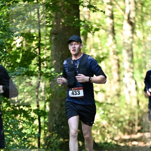 06.10.2024 - Bramfelder Halbmarathon 2024 Dr. Thomas Lammeyer http://msf.ph/oto/7337686 06.10.2024 10:22:37 Laufen 433 meine-sportfotos.de
