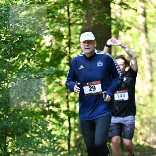 06.10.2024 - Bramfelder Halbmarathon 2024 Dr. Thomas Lammeyer http://msf.ph/oto/7337699 06.10.2024 10:22:40 Laufen 29, 145 meine-sportfotos.de