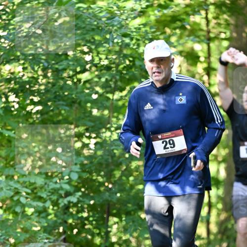 06.10.2024 - Bramfelder Halbmarathon 2024 Dr. Thomas Lammeyer http://msf.ph/oto/7337704 06.10.2024 10:22:41 Laufen 29 meine-sportfotos.de