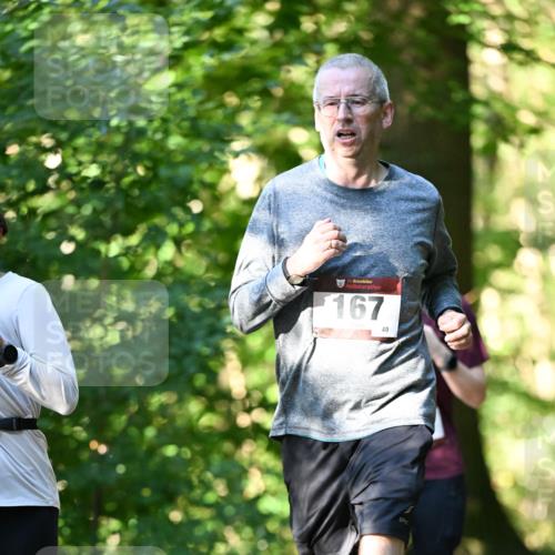 06.10.2024 - Bramfelder Halbmarathon 2024 Dr. Thomas Lammeyer http://msf.ph/oto/7337732 06.10.2024 10:22:53 Laufen 167, 49 meine-sportfotos.de