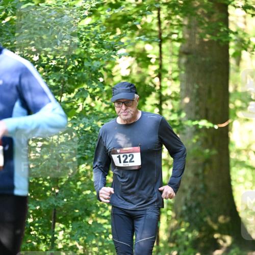 06.10.2024 - Bramfelder Halbmarathon 2024 Dr. Thomas Lammeyer http://msf.ph/oto/7337769 06.10.2024 10:23:11 Laufen 122 meine-sportfotos.de