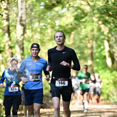 06.10.2024 - Bramfelder Halbmarathon 2024 Dr. Thomas Lammeyer http://msf.ph/oto/7337784 06.10.2024 10:23:15 Laufen 428, 172, 306, 166 meine-sportfotos.de