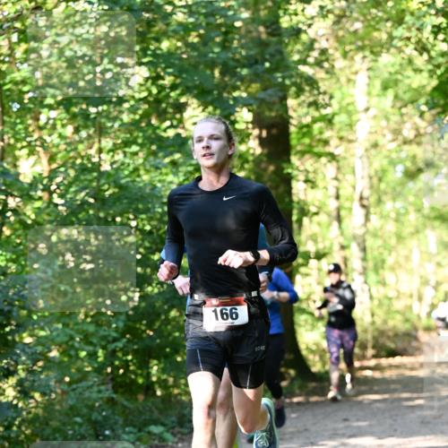 06.10.2024 - Bramfelder Halbmarathon 2024 Dr. Thomas Lammeyer http://msf.ph/oto/7337792 06.10.2024 10:23:17 Laufen 166 meine-sportfotos.de