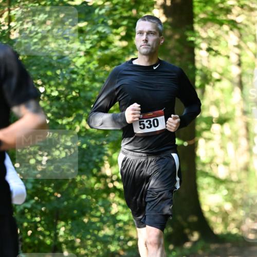 06.10.2024 - Bramfelder Halbmarathon 2024 Dr. Thomas Lammeyer http://msf.ph/oto/7337843 06.10.2024 10:23:31 Laufen 530 meine-sportfotos.de