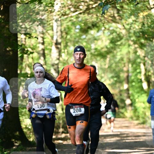 06.10.2024 - Bramfelder Halbmarathon 2024 Dr. Thomas Lammeyer http://msf.ph/oto/7337977 06.10.2024 10:24:29 Laufen 130, 208 meine-sportfotos.de