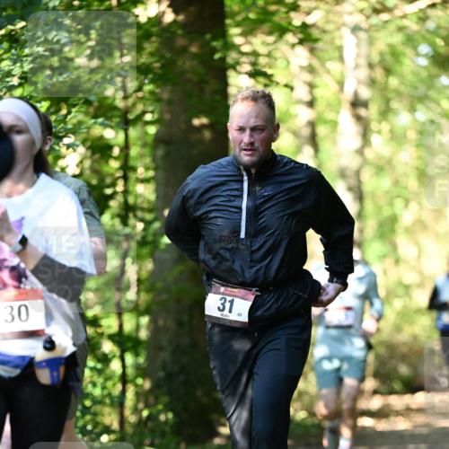 06.10.2024 - Bramfelder Halbmarathon 2024 Dr. Thomas Lammeyer http://msf.ph/oto/7337985 06.10.2024 10:24:31 Laufen 30, 31, 65 meine-sportfotos.de
