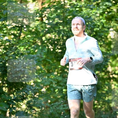 06.10.2024 - Bramfelder Halbmarathon 2024 Dr. Thomas Lammeyer http://msf.ph/oto/7338003 06.10.2024 10:24:35 Laufen  meine-sportfotos.de