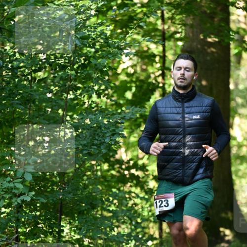 06.10.2024 - Bramfelder Halbmarathon 2024 Dr. Thomas Lammeyer http://msf.ph/oto/7338025 06.10.2024 10:24:41 Laufen 123 meine-sportfotos.de