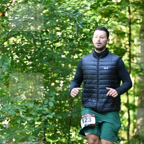 06.10.2024 - Bramfelder Halbmarathon 2024 Dr. Thomas Lammeyer http://msf.ph/oto/7338030 06.10.2024 10:24:41 Laufen 123 meine-sportfotos.de