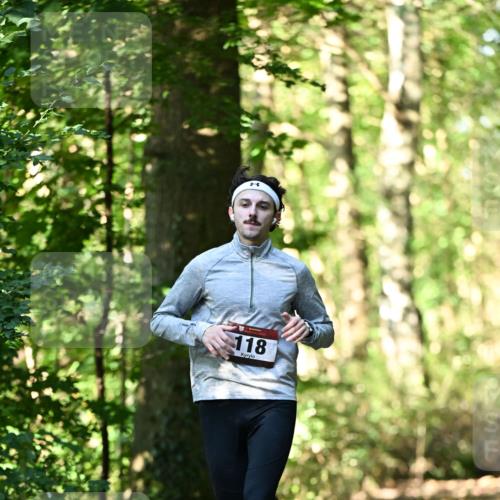 06.10.2024 - Bramfelder Halbmarathon 2024 Dr. Thomas Lammeyer http://msf.ph/oto/7338041 06.10.2024 10:24:45 Laufen 118 meine-sportfotos.de