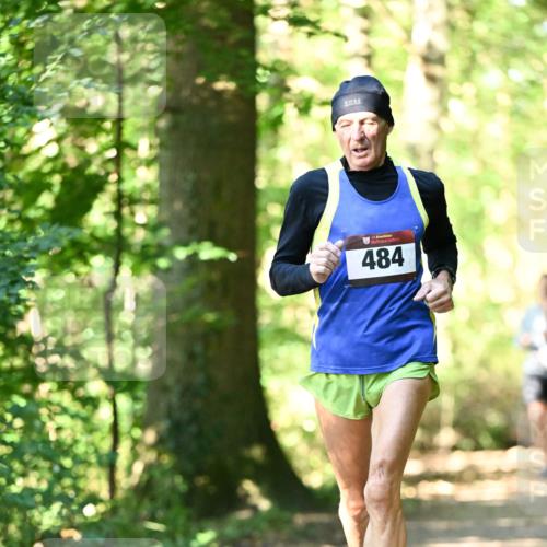 06.10.2024 - Bramfelder Halbmarathon 2024 Dr. Thomas Lammeyer http://msf.ph/oto/7338082 06.10.2024 10:24:54 Laufen 33, 484 meine-sportfotos.de
