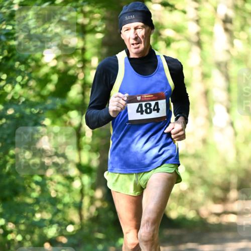 06.10.2024 - Bramfelder Halbmarathon 2024 Dr. Thomas Lammeyer http://msf.ph/oto/7338087 06.10.2024 10:24:55 Laufen 33, 484 meine-sportfotos.de