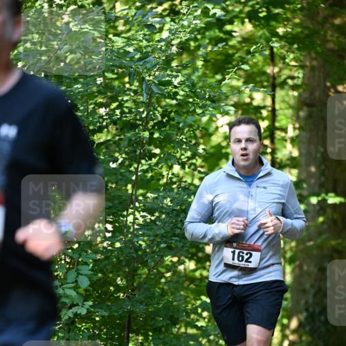 06.10.2024 - Bramfelder Halbmarathon 2024 Dr. Thomas Lammeyer http://msf.ph/oto/7338109 06.10.2024 10:25:02 Laufen 162 meine-sportfotos.de