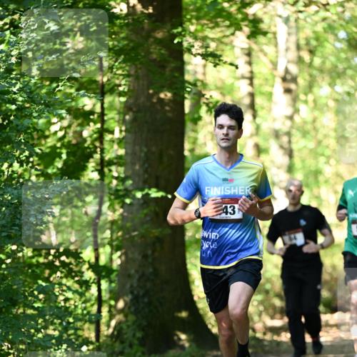 06.10.2024 - Bramfelder Halbmarathon 2024 Dr. Thomas Lammeyer http://msf.ph/oto/7338117 06.10.2024 10:25:04 Laufen 43 meine-sportfotos.de