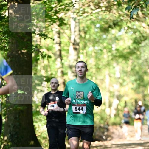 06.10.2024 - Bramfelder Halbmarathon 2024 Dr. Thomas Lammeyer http://msf.ph/oto/7338123 06.10.2024 10:25:05 Laufen 84, 544, 173 meine-sportfotos.de