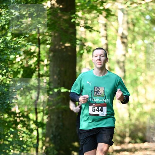 06.10.2024 - Bramfelder Halbmarathon 2024 Dr. Thomas Lammeyer http://msf.ph/oto/7338128 06.10.2024 10:25:06 Laufen 544, 173 meine-sportfotos.de