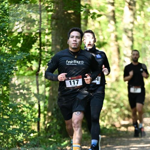 06.10.2024 - Bramfelder Halbmarathon 2024 Dr. Thomas Lammeyer http://msf.ph/oto/7338181 06.10.2024 10:25:44 Laufen 117 meine-sportfotos.de