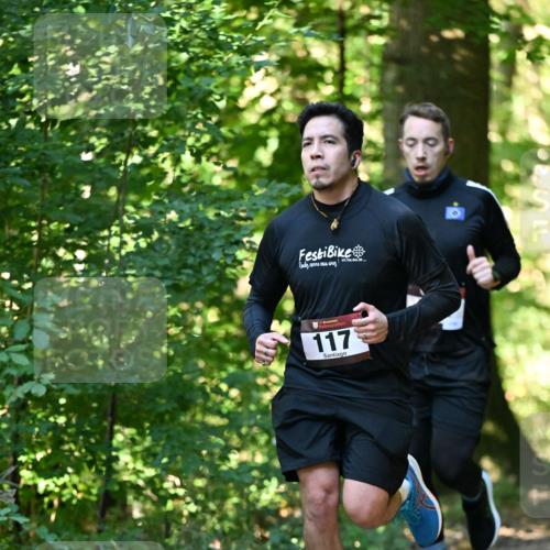 06.10.2024 - Bramfelder Halbmarathon 2024 Dr. Thomas Lammeyer http://msf.ph/oto/7338185 06.10.2024 10:25:45 Laufen 117 meine-sportfotos.de
