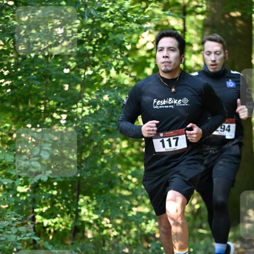 06.10.2024 - Bramfelder Halbmarathon 2024 Dr. Thomas Lammeyer http://msf.ph/oto/7338186 06.10.2024 10:25:45 Laufen 117, 94 meine-sportfotos.de