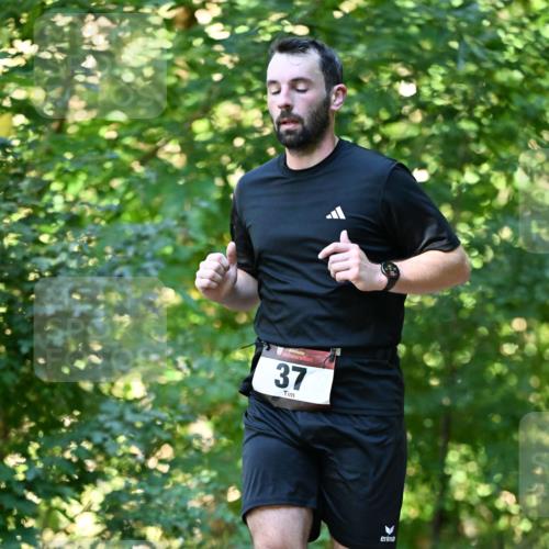 06.10.2024 - Bramfelder Halbmarathon 2024 Dr. Thomas Lammeyer http://msf.ph/oto/7338211 06.10.2024 10:25:50 Laufen 37 meine-sportfotos.de