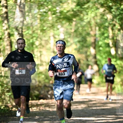 06.10.2024 - Bramfelder Halbmarathon 2024 Dr. Thomas Lammeyer http://msf.ph/oto/7338214 06.10.2024 10:25:57 Laufen 96, 493 meine-sportfotos.de
