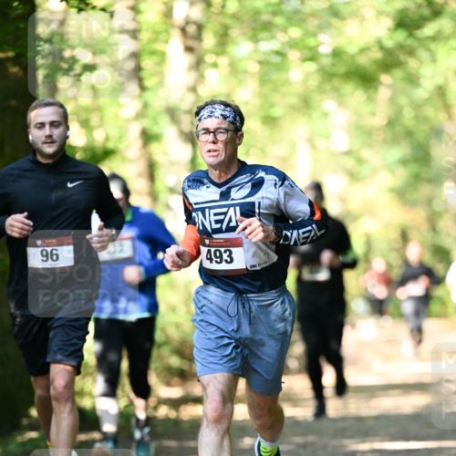 06.10.2024 - Bramfelder Halbmarathon 2024 Dr. Thomas Lammeyer http://msf.ph/oto/7338224 06.10.2024 10:25:59 Laufen 96, 493 meine-sportfotos.de