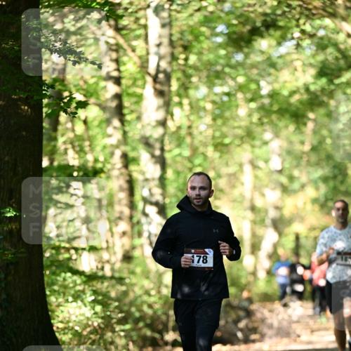 06.10.2024 - Bramfelder Halbmarathon 2024 Dr. Thomas Lammeyer http://msf.ph/oto/7338259 06.10.2024 10:26:08 Laufen 178 meine-sportfotos.de