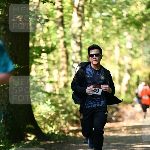 06.10.2024 - Bramfelder Halbmarathon 2024 Dr. Thomas Lammeyer http://msf.ph/oto/7338340 06.10.2024 10:26:29 Laufen 49 meine-sportfotos.de