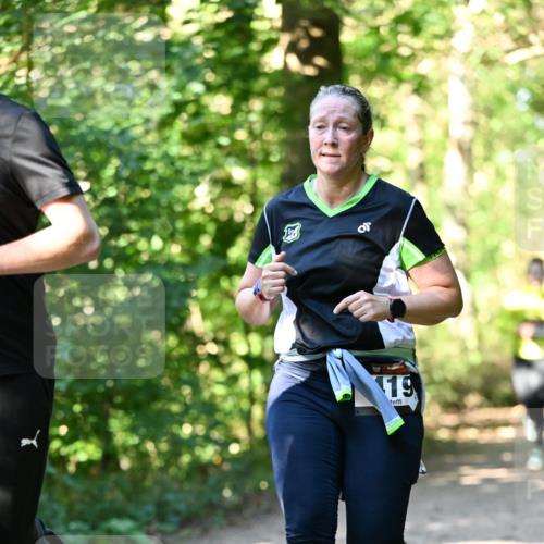 06.10.2024 - Bramfelder Halbmarathon 2024 Dr. Thomas Lammeyer http://msf.ph/oto/7338402 06.10.2024 10:26:49 Laufen 19 meine-sportfotos.de