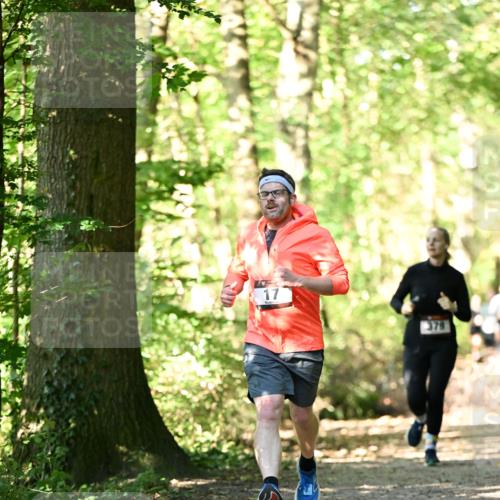 06.10.2024 - Bramfelder Halbmarathon 2024 Dr. Thomas Lammeyer http://msf.ph/oto/7338459 06.10.2024 10:27:07 Laufen 17, 379 meine-sportfotos.de