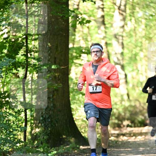 06.10.2024 - Bramfelder Halbmarathon 2024 Dr. Thomas Lammeyer http://msf.ph/oto/7338464 06.10.2024 10:27:08 Laufen 17 meine-sportfotos.de